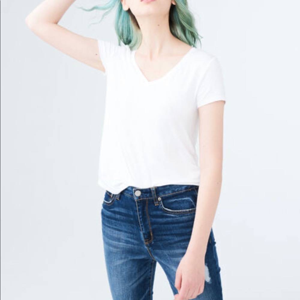 Aeropostale Seriously Soft Perfect V-neck Tee